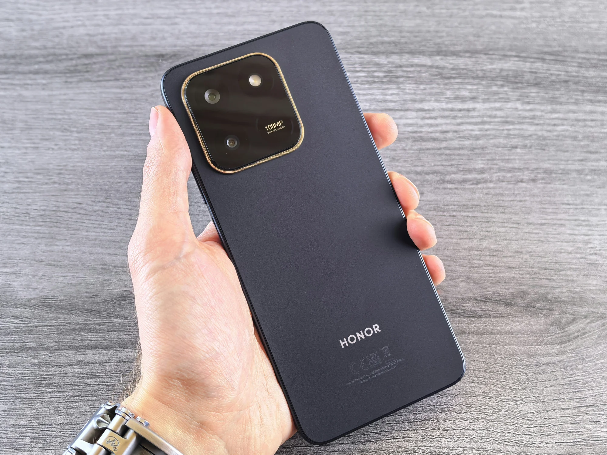 Fiyatlı Telefonlar Arasında Hangi Modeli Seçmelisiniz?